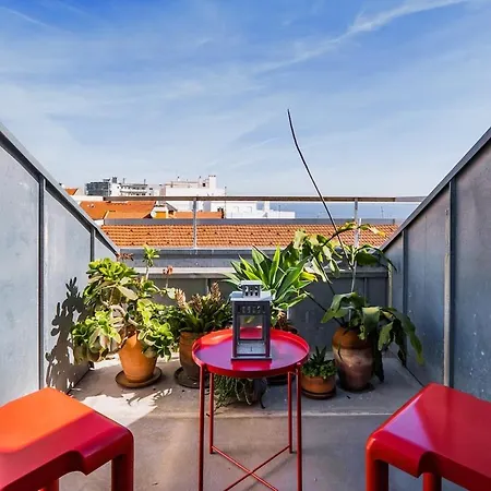 Апартаменты View ! Penthouse Historical Center With 3 Terasses Amazing River View