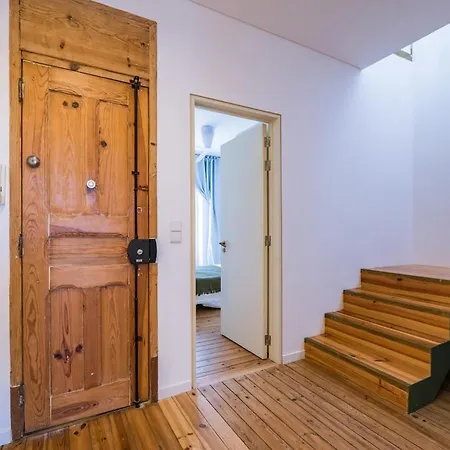 View ! Penthouse Historical Center With 3 Terasses Amazing River View *